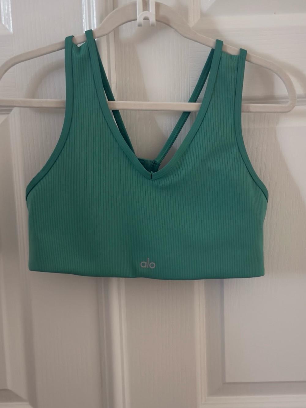 NWOT ALO Yoga Sports Bra Top
